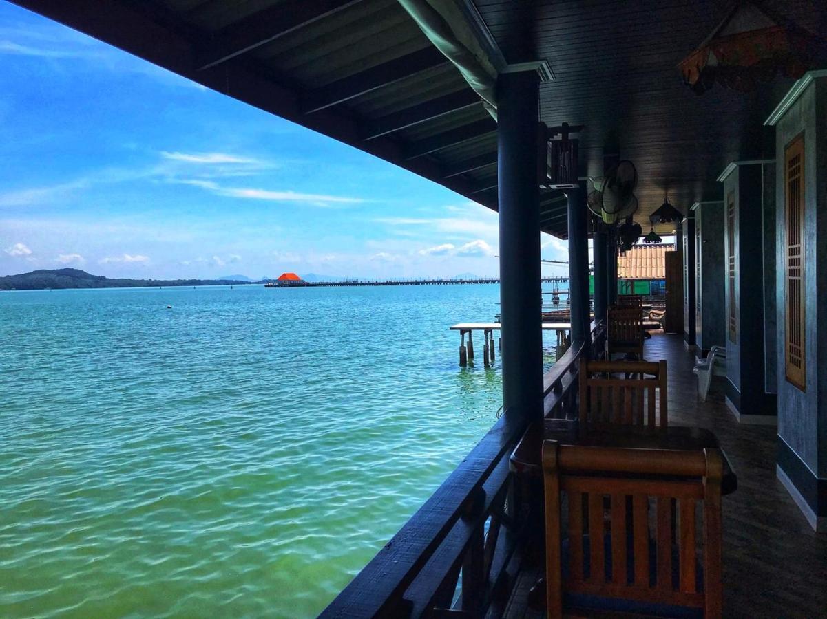 红树林老城酒店 Ko Lanta 外观 照片